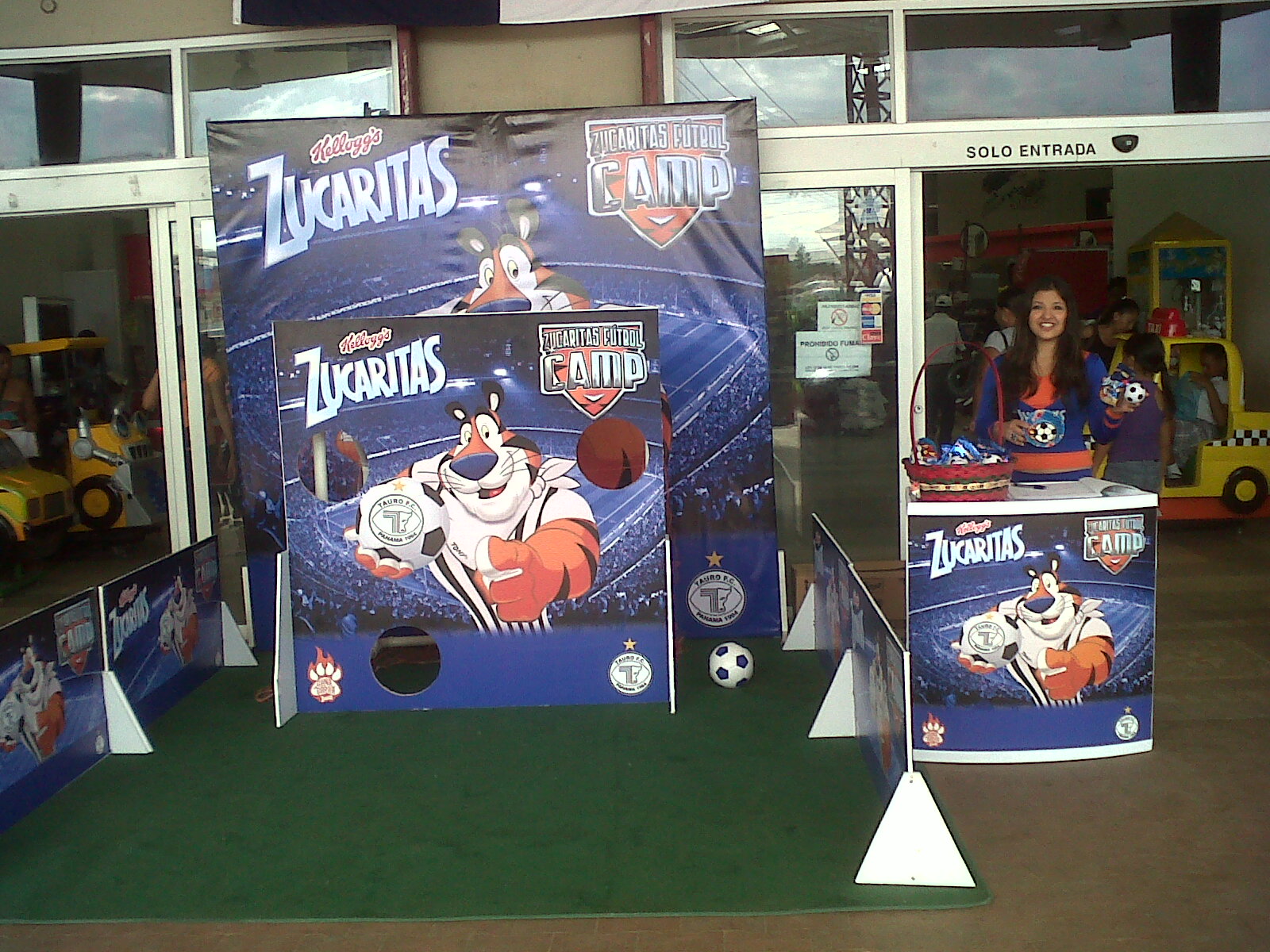 Activación de marca Zucaritas Kelloggs BTL